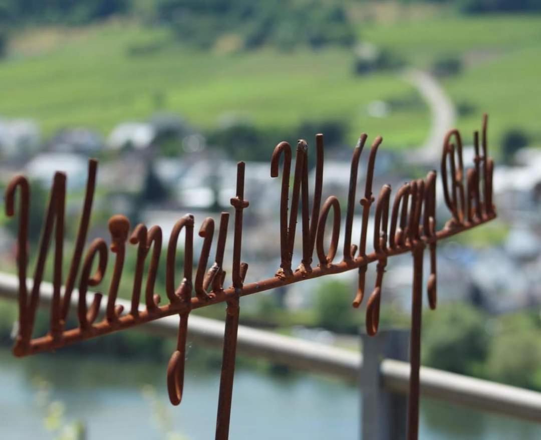 Weingut Und Gaestehaus Wolfgang Beth Kinheim Exterior photo